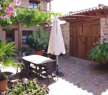 Hotel Rural La Veleta Murias de Rechivaldo Luaran gambar