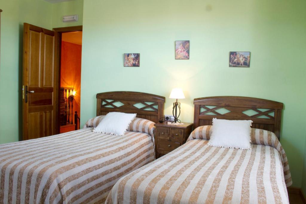 Hotel Rural La Veleta Murias de Rechivaldo Bilik gambar