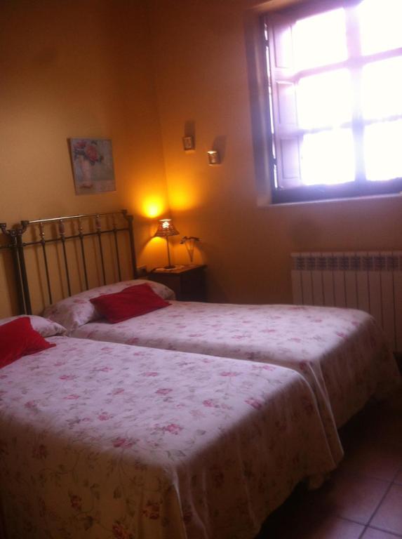 Hotel Rural La Veleta Murias de Rechivaldo Bilik gambar