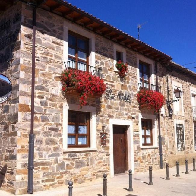 Hotel Rural La Veleta Murias de Rechivaldo Luaran gambar