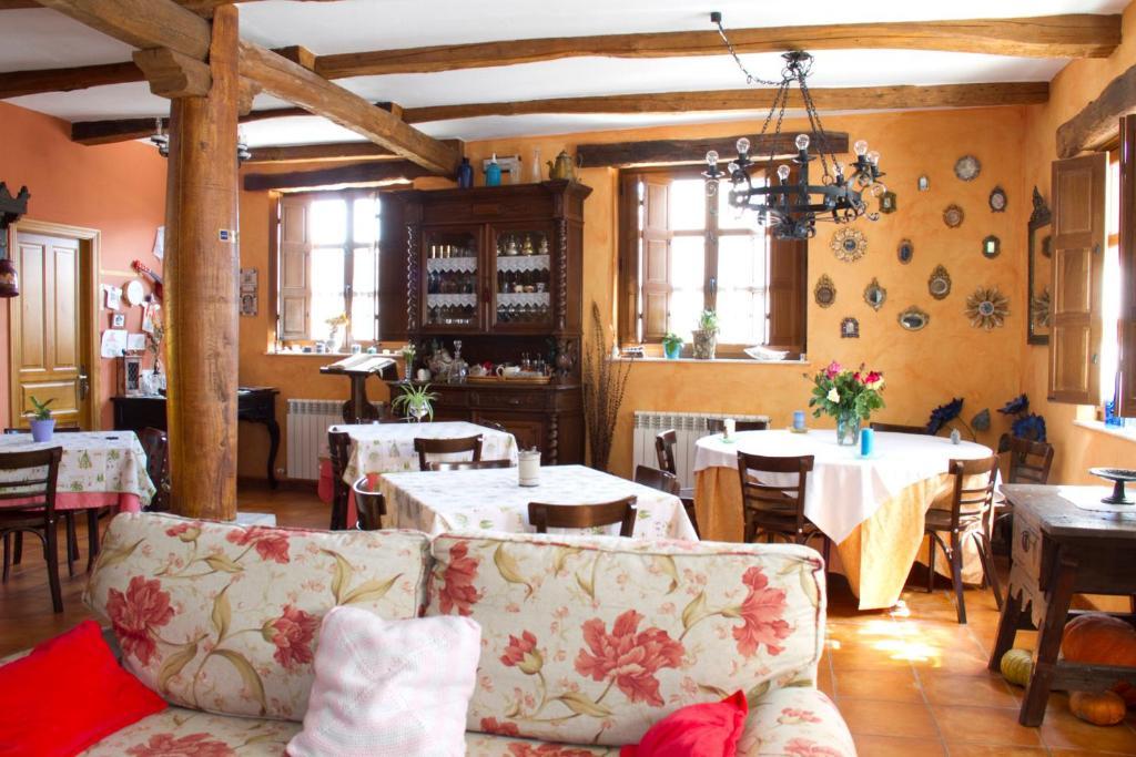 Hotel Rural La Veleta Murias de Rechivaldo Luaran gambar